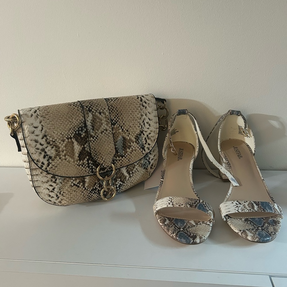 JustFab Beige and Blue Snakeskin Sandals & Matching Purse